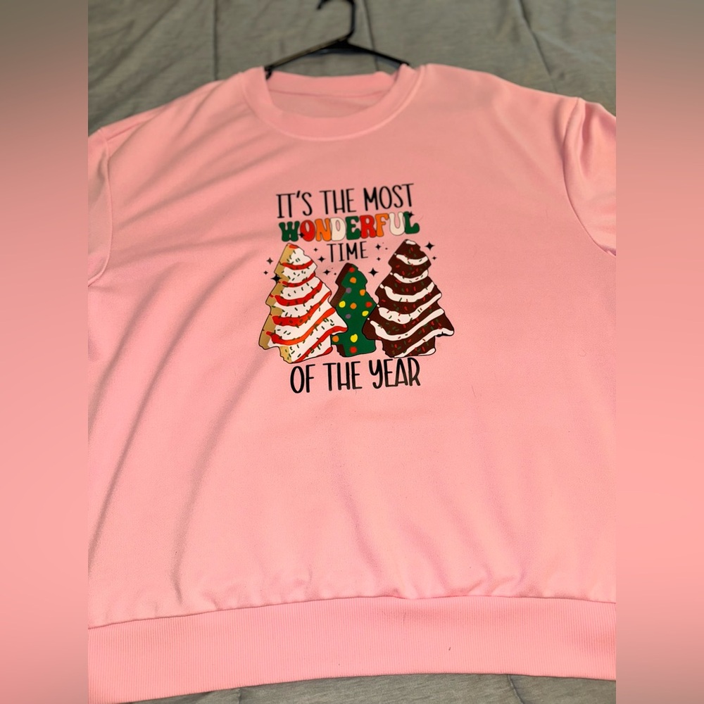 XL PINK CHRISTMAS SWEATSHIRT!